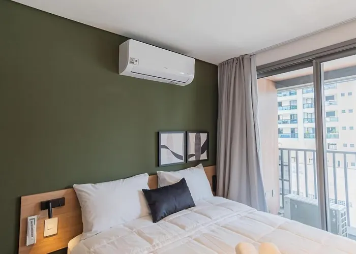 Lumen 24M2